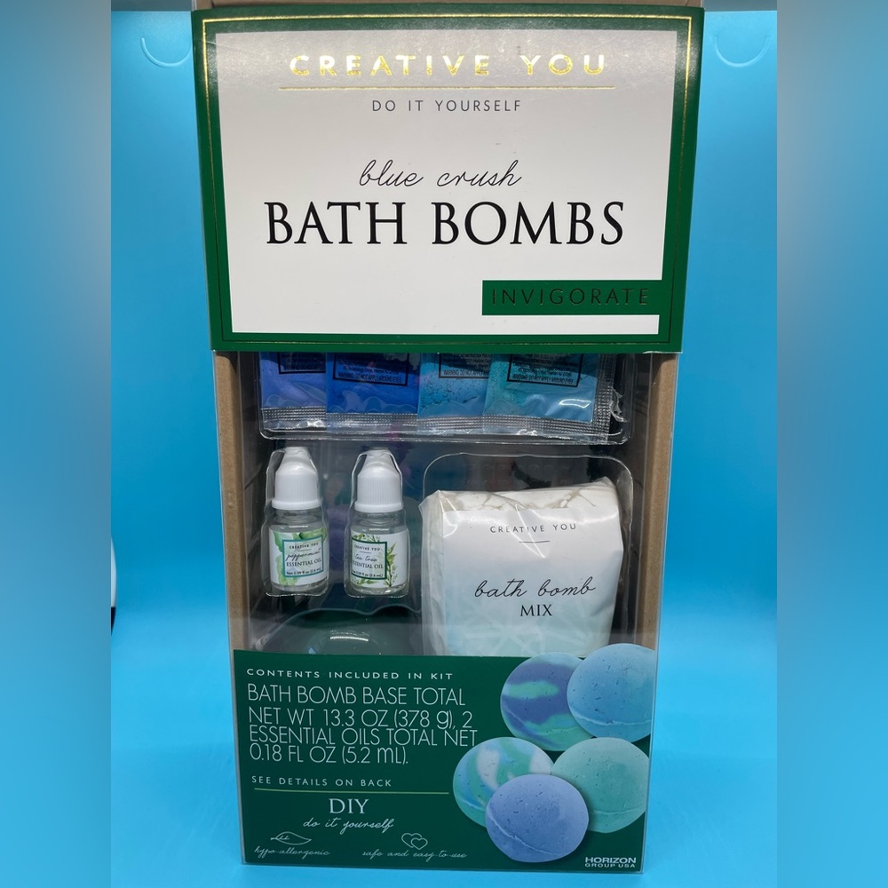 DIY Bath Bombs kit *Brand new in box*
